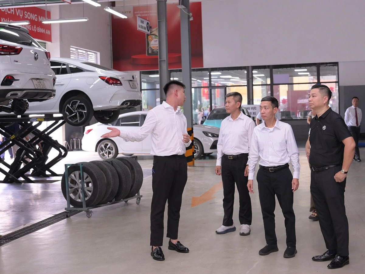 MG khai trương đại lý 2S Premium Song Minh tại Quảng Ninh