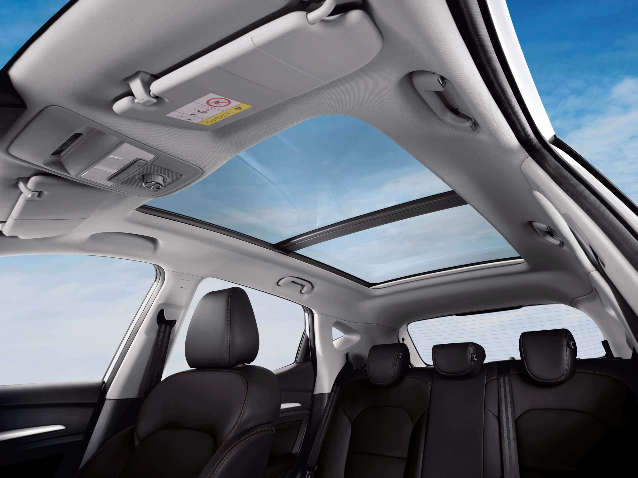 MG ZS – Cửa sổ trời toàn cảnh
